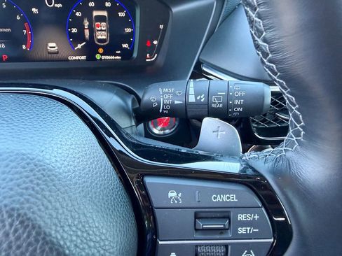 Certified 2025 Acura ADX FWD image 17