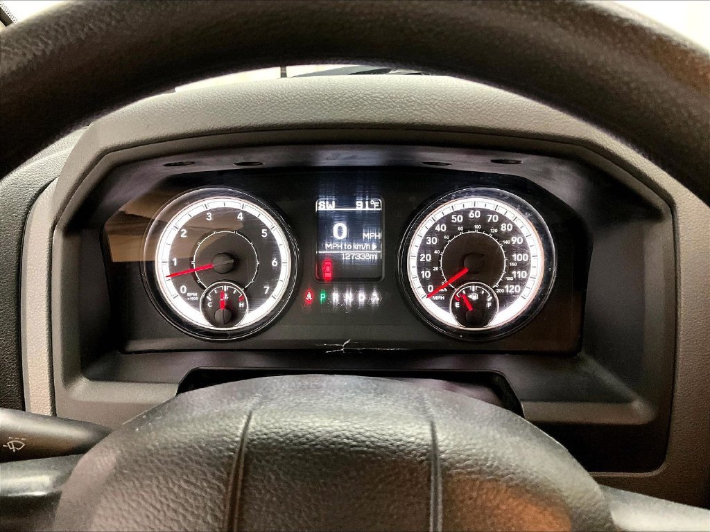 Used 2016 RAM 1500 Classic SLT w/ Protection Group AWD/4WD image 14