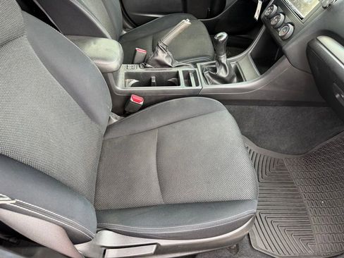 Used 2014 Subaru Crosstrek 2.0i Premium AWD/4WD image 15