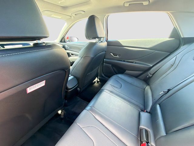Used 2023 Hyundai Elantra Limited FWD image 24