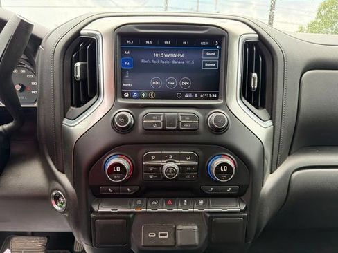Used 2020 Chevrolet Silverado 1500 LT w/ All-Star Edition AWD/4WD image 21