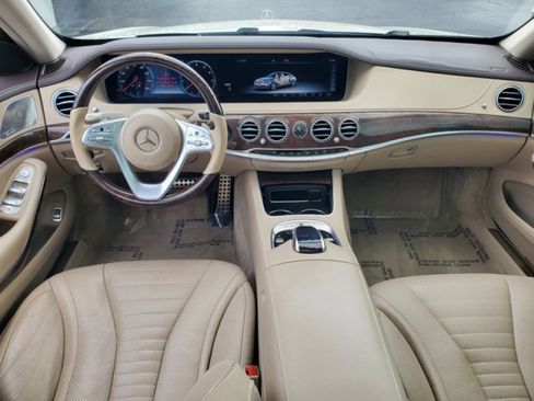 Used 2019 Mercedes-Benz S 560 Sedan w/ AMG Line Exterior image 31