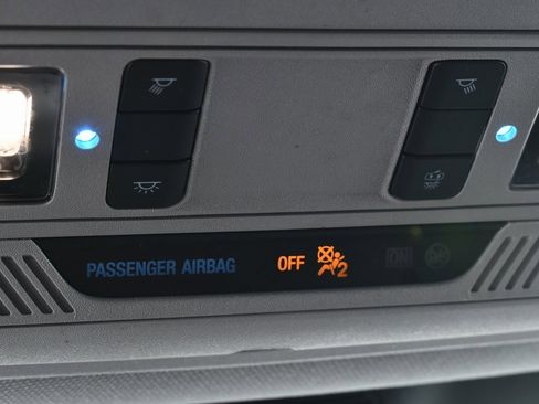 Used 2023 Ford Explorer XLT w/ Equipment Group 202A image 36