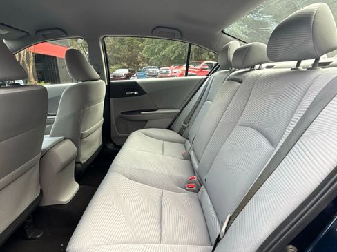 Used 2016 Honda Accord LX image 19