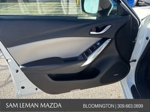 Used 2017 MAZDA MAZDA6 Touring w/ Touring Premium Package FWD image 17