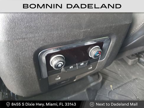 Used 2024 Chevrolet Tahoe LT image 15