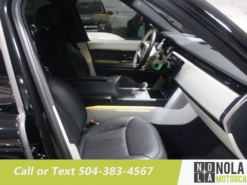 Used 2024 Land Rover Range Rover SE AWD/4WD image 21