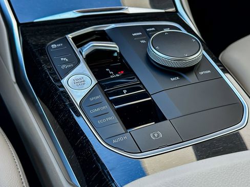 Certified 2023 BMW 330i Sedan w/ Premium Package image 22