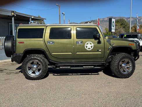 Used 2003 HUMMER H2 w/ Preferred Equipment Group image 8