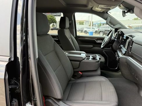 Certified 2026 Chevrolet Silverado 1500 LT RWD image 28