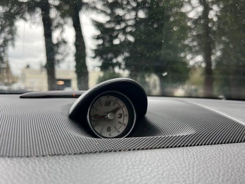 Used 2013 Mercedes-Benz SL 550 w/ Premium Pkg image 22