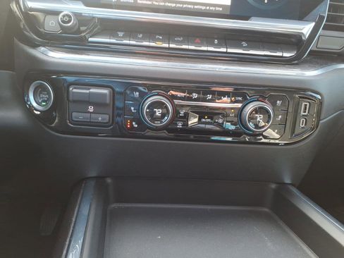 Used 2024 Chevrolet Silverado 3500 LTZ w/ LTZ Plus Package image 19