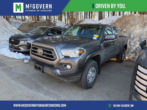 Used 2022 Toyota Tacoma SR5 image 1