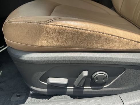 Certified 2025 Hyundai Sonata Limited FWD image 37