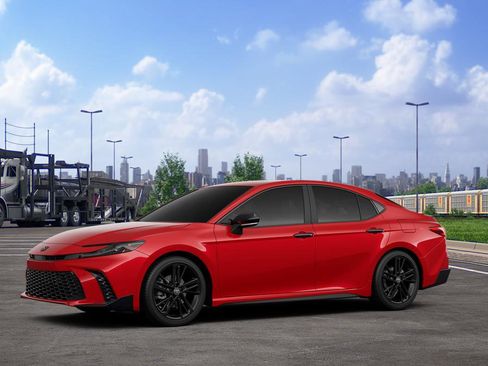 New 2026 Toyota Camry SE Nightshade image 3