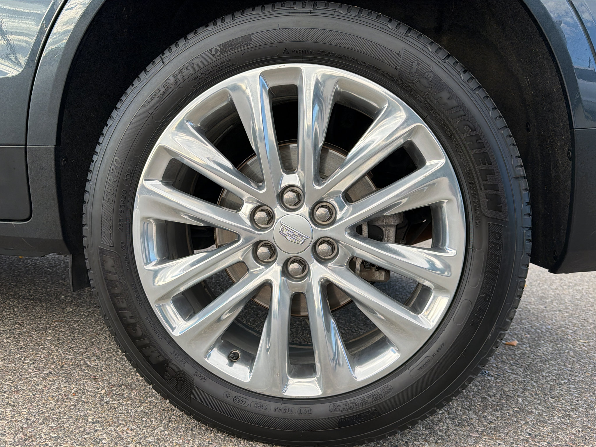 Used 2019 Cadillac XT5 Platinum AWD/4WD image 10