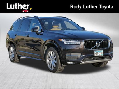 Used 2016 Volvo XC90 T6 Momentum w/ Momentum Plus Package