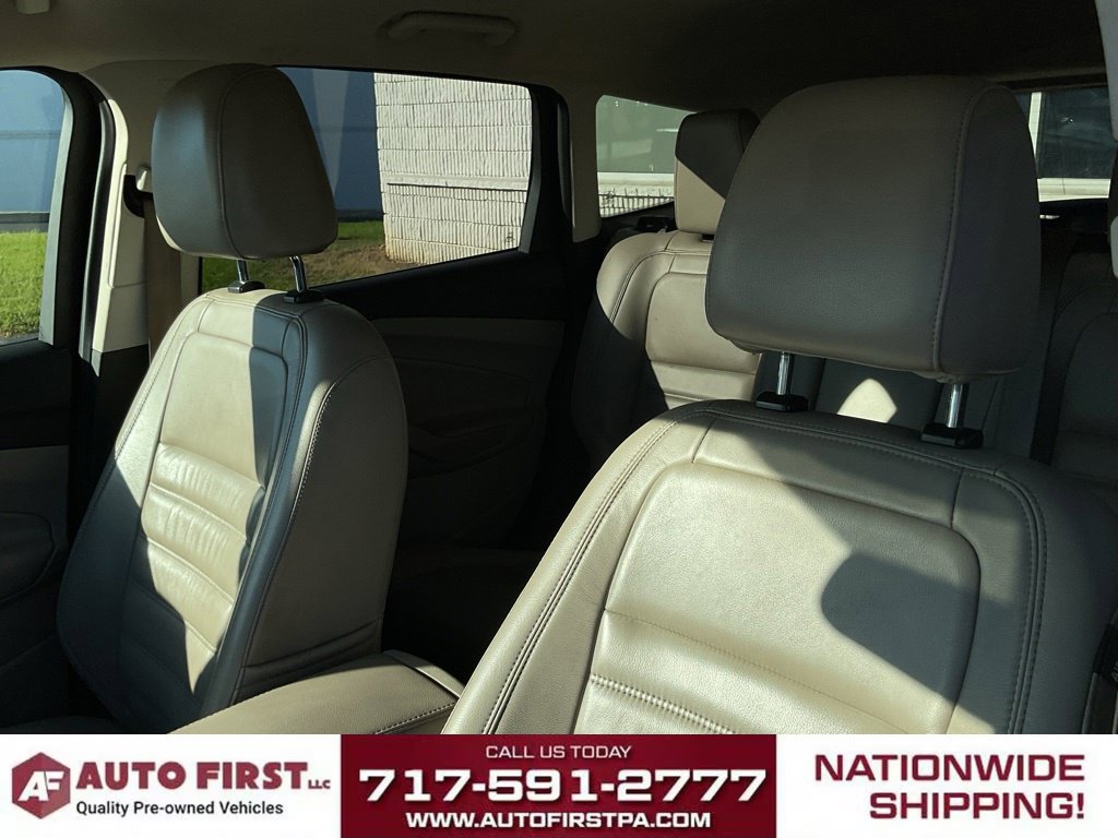 Used 2017 Ford Escape Titanium AWD/4WD image 8