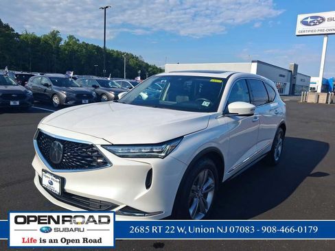 Used 2024 Acura MDX SH-AWD image 3