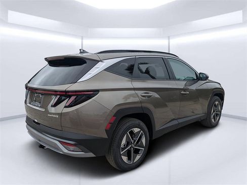 New 2025 Hyundai Tucson SEL w/ Tow & Go Package image 3