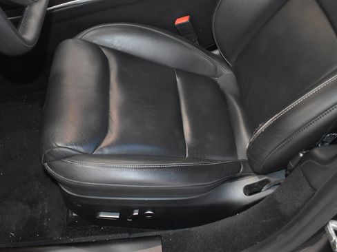 Used 2022 Tesla Model S Plaid AWD/4WD image 10
