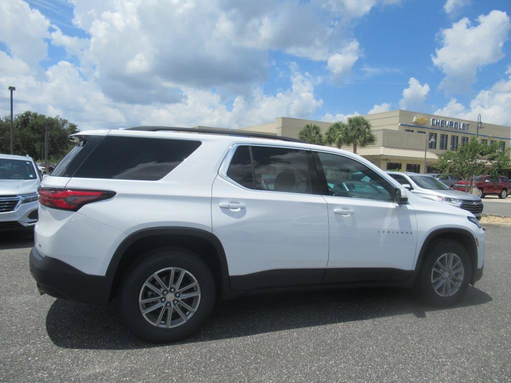 Certified 2023 Chevrolet Traverse LT FWD image 6