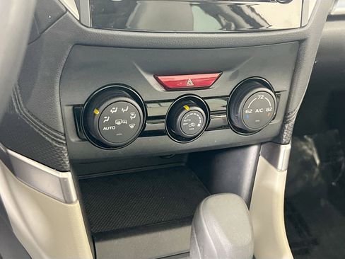 Used 2023 Subaru Forester Premium image 15