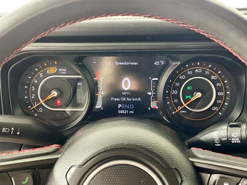 Used 2024 Jeep Wrangler Unlimited Rubicon image 13