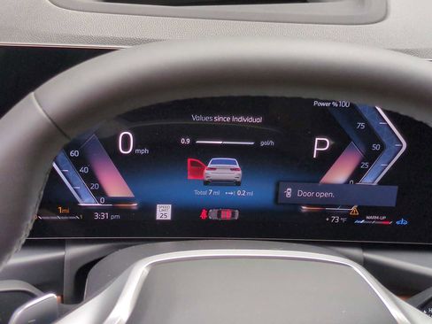 New 2025 BMW 330i xDrive Sedan w/ Premium Package image 35