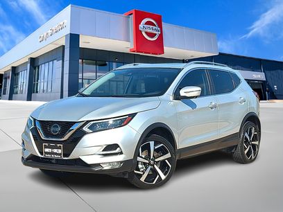 Used 2021 Nissan Rogue Sport SL w/ Premium Package