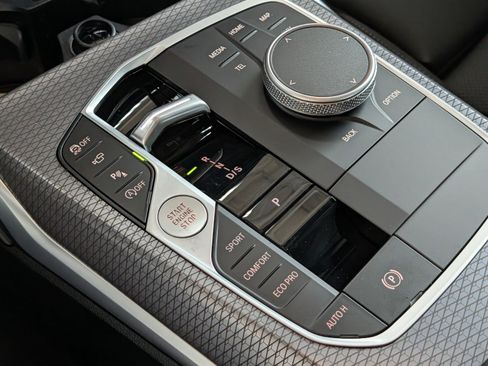 New 2026 BMW 330i xDrive Sedan w/ Premium Package image 24