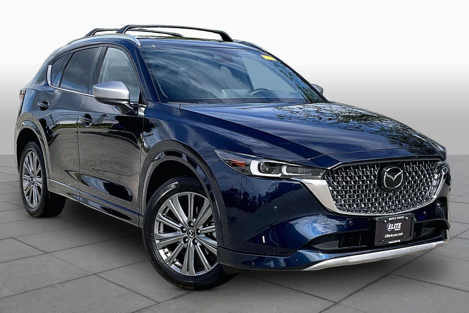 Used 2024 MAZDA CX-5 Signature AWD/4WD image 3