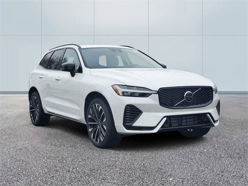 New 2026 Volvo XC60 T8 Ultra w/ Climate Package image 3