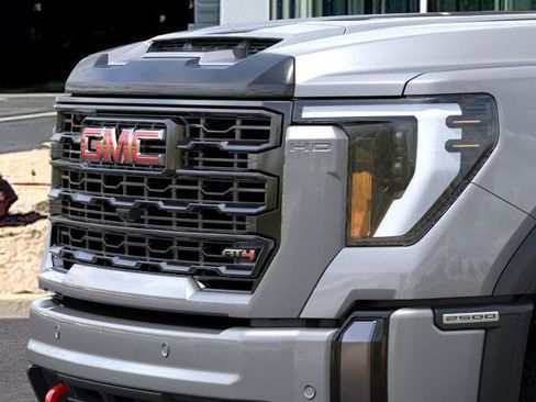 New 2026 GMC Sierra 2500 AT4 w/ AT4 Preferred Package image 37