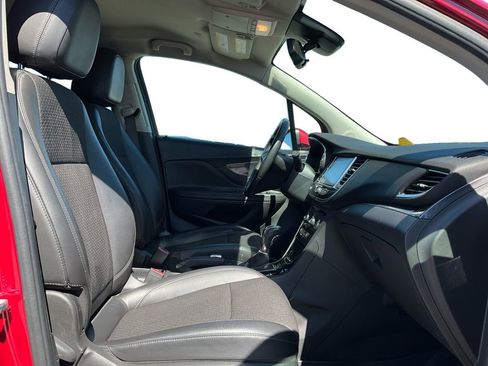Used 2019 Buick Encore Preferred image 23