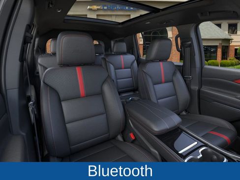 New 2026 Chevrolet Traverse RS image 16