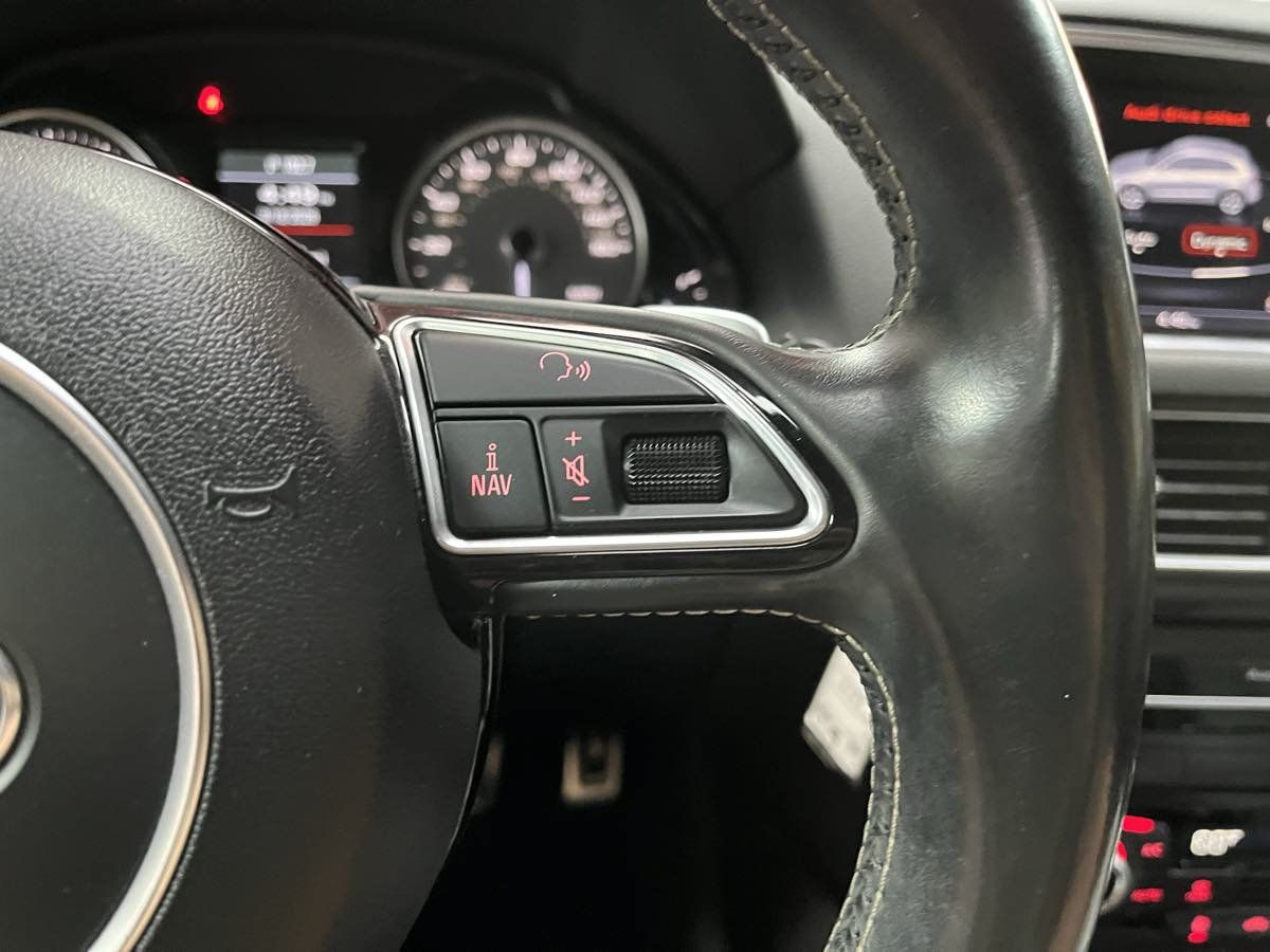 Used 2017 Audi SQ5 Prestige AWD/4WD image 13