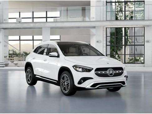 New 2026 Mercedes-Benz GLA 250 4MATIC image 10