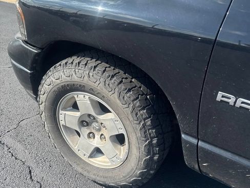 Used 2005 Dodge Ram 1500 Truck SLT RWD image 9