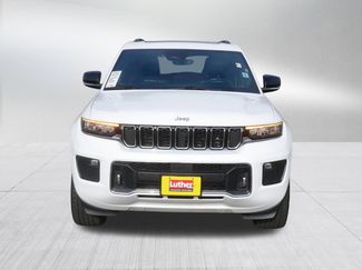 Used 2022 Jeep Grand Cherokee Overland AWD/4WD video 2