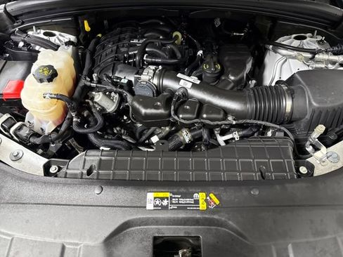 Used 2023 Jeep Grand Cherokee Limited image 34