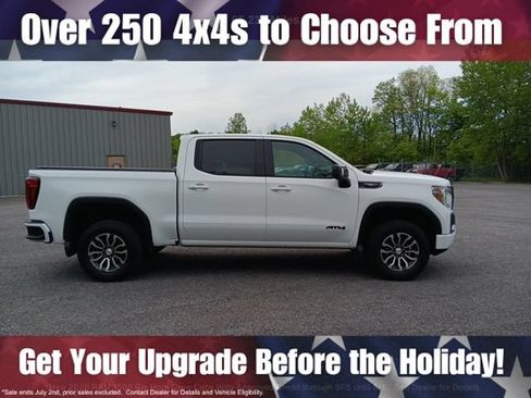 Used 2021 GMC Sierra 1500 AT4 w/ AT4 Premium Package AWD/4WD image 2