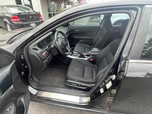 Used 2014 Honda Accord Sport image 5