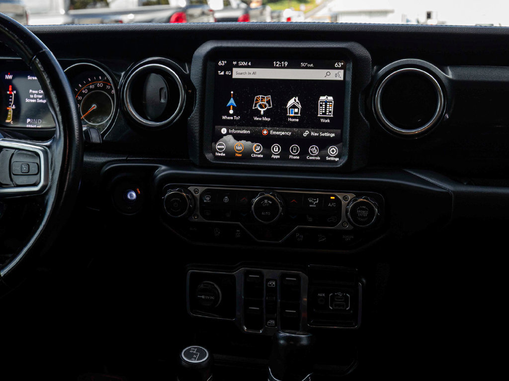Certified 2020 Jeep Wrangler Unlimited Sahara AWD/4WD image 21