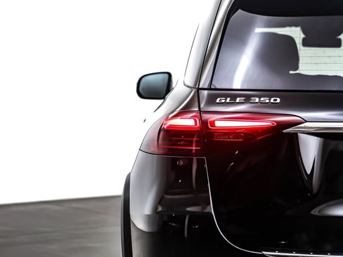 Certified 2025 Mercedes-Benz GLE 350 4MATIC image 16