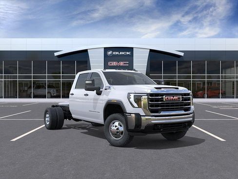 New 2026 GMC Sierra 3500 Pro w/ Convenience Package RWD image 1