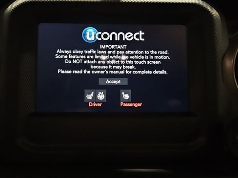 Used 2020 Jeep Wrangler Sport image 15