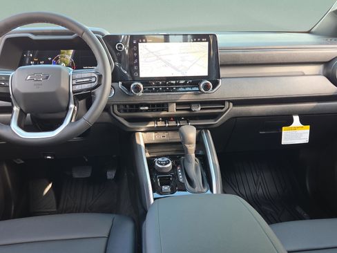 New 2026 Chevrolet Colorado Trail Boss AWD/4WD image 10