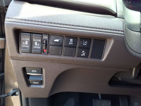 Used 2019 Honda Odyssey EX-L image 15