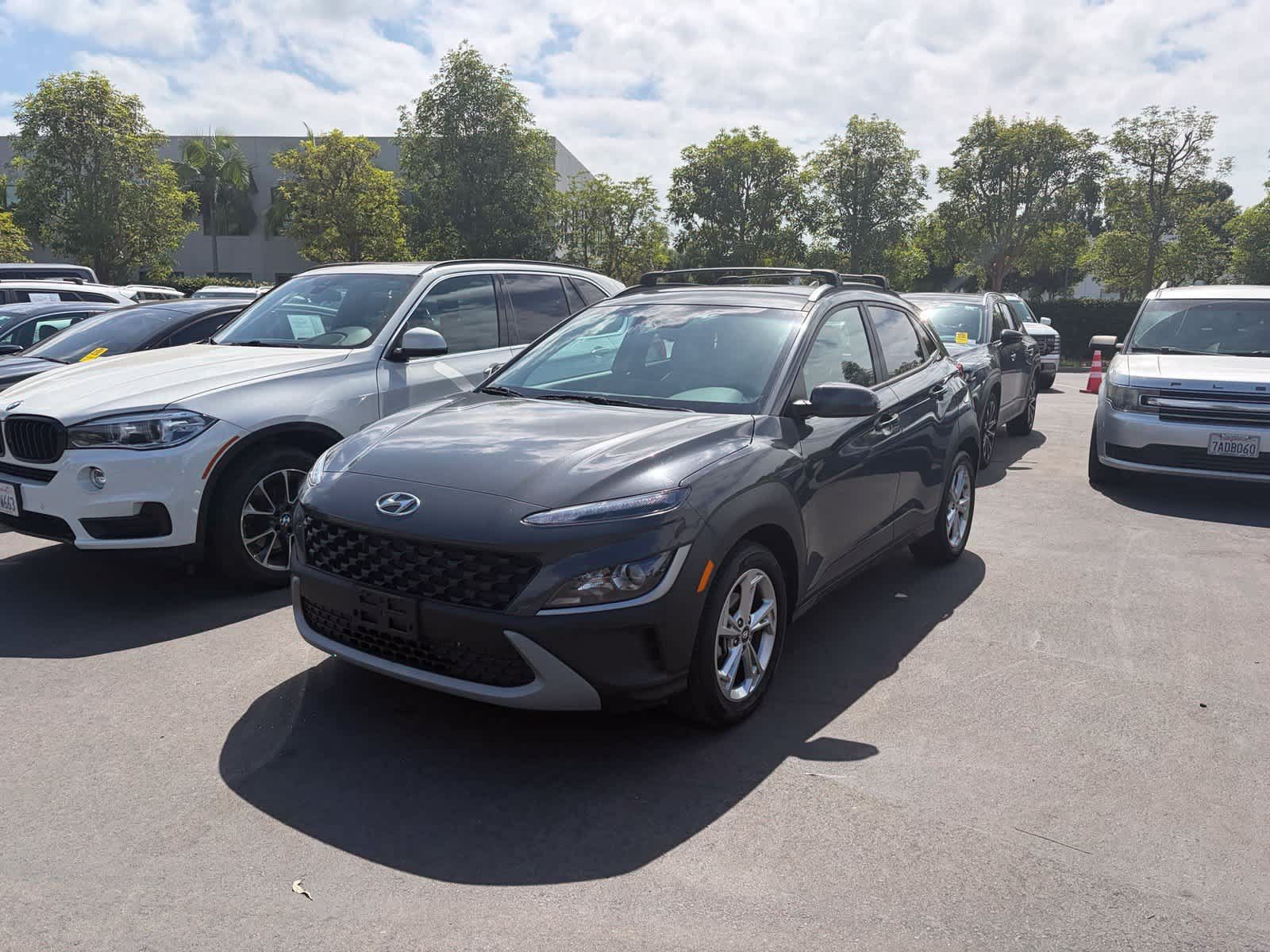 Used 2023 Hyundai Kona SEL FWD image 1
